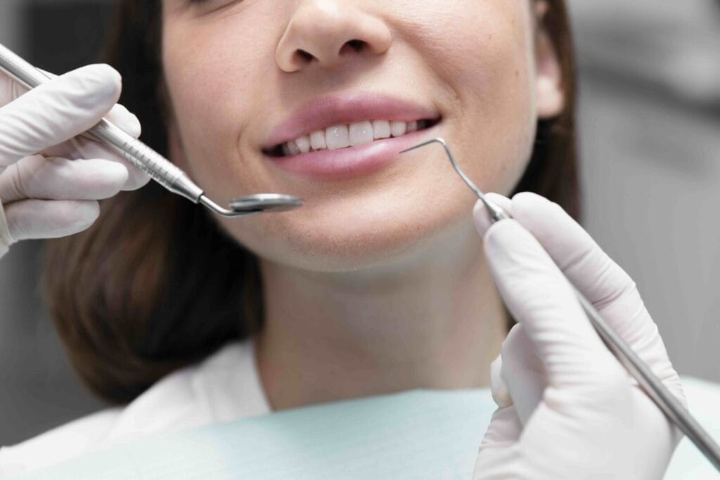 Ogni quanto va ripetuta pulizia dei denti: frequenza, durata e prevenzione 1 Ogni quanto va ripetuta pulizia dei denti